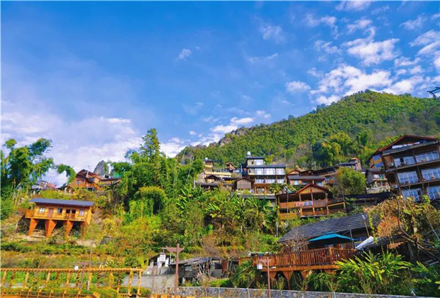 怒江傳媒公司：老姆登村——峽谷深處的人間仙境，人們喜歡來(lái)的地方