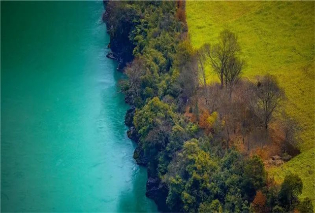 怒江定制旅游：3000米高海拔的草坪上野餐，儀式感滿(mǎn)滿(mǎn)