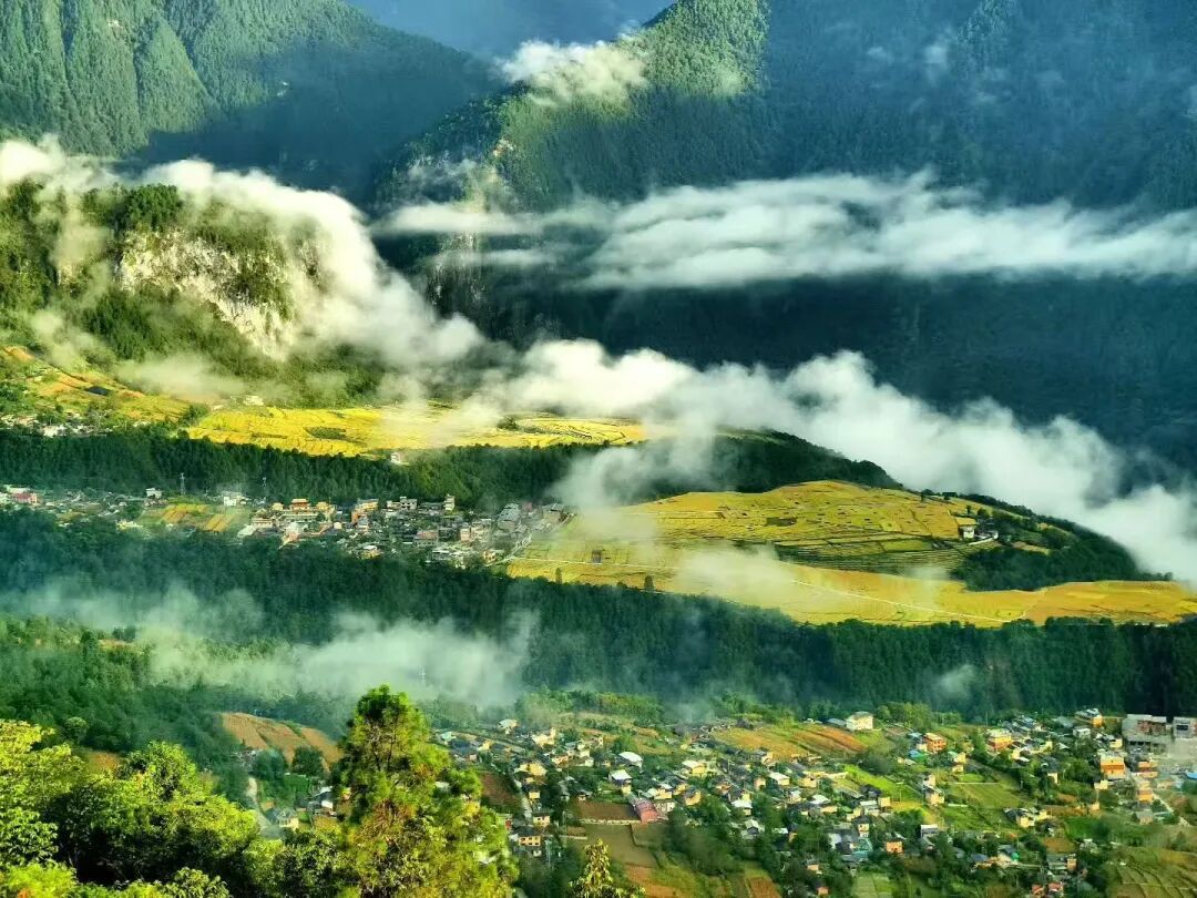 云南旅游,云南旅行社,云南團(tuán)建公司,云南策劃公司,云南會(huì)議會(huì)展,云南旅游地接,怒江旅游,怒江旅行社,怒江團(tuán)建公司,怒江策劃公司：跟著電影《獨(dú)龍族的春天》游怒江